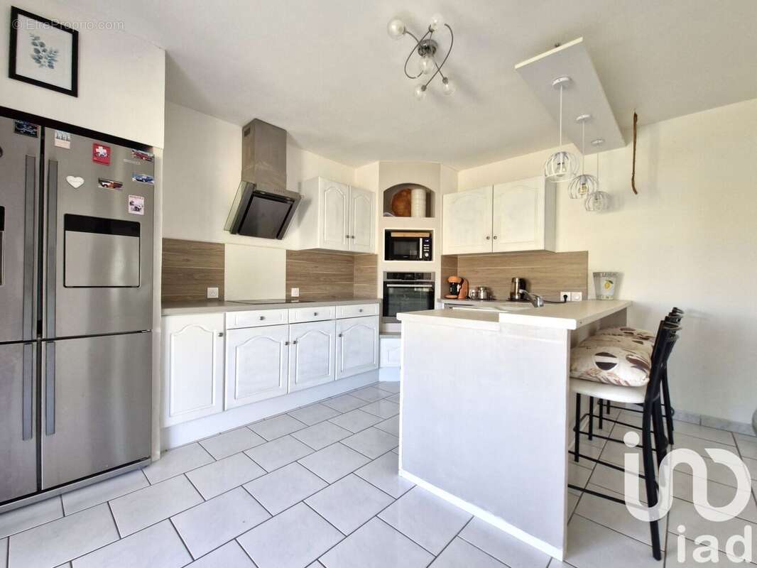 Photo 3 - Maison à LES TROIS-MOUTIERS