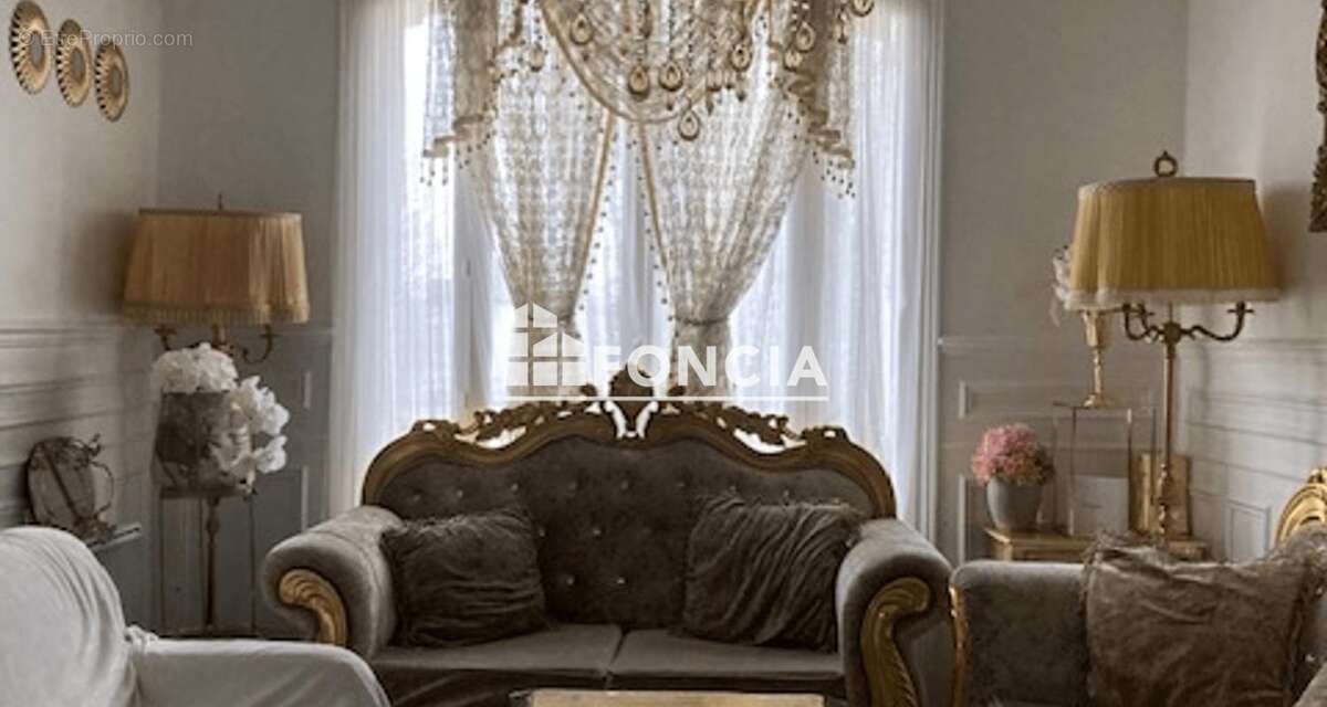 Appartement à LE PERREUX-SUR-MARNE