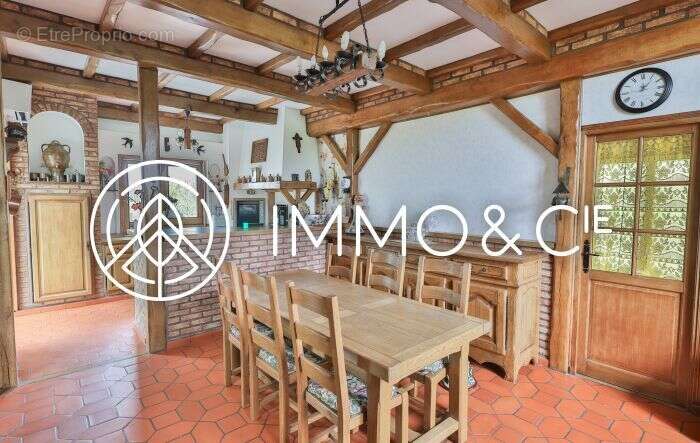 Maison à MERIGNIES