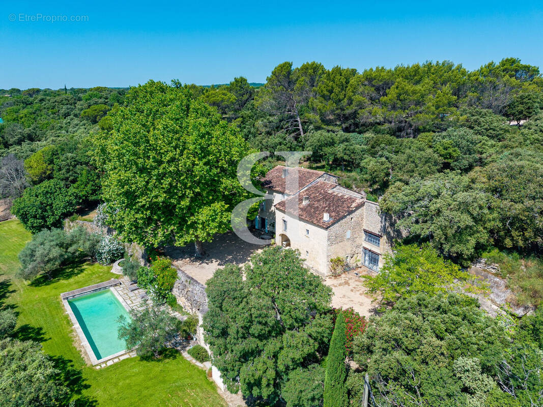Maison à GRIGNAN