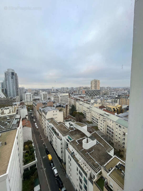 Appartement à PARIS-19E