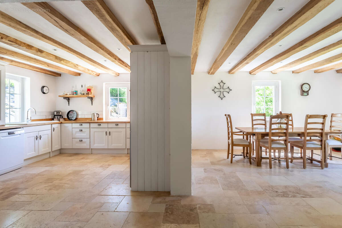 Maison à LAUZERTE