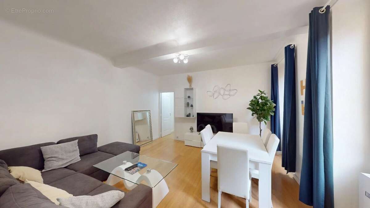 Appartement à BEAUSOLEIL