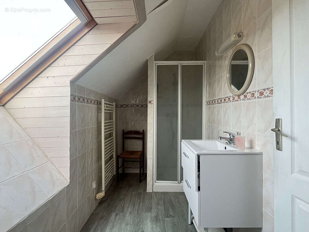 Maison à BRAIN-SUR-LONGUENEE