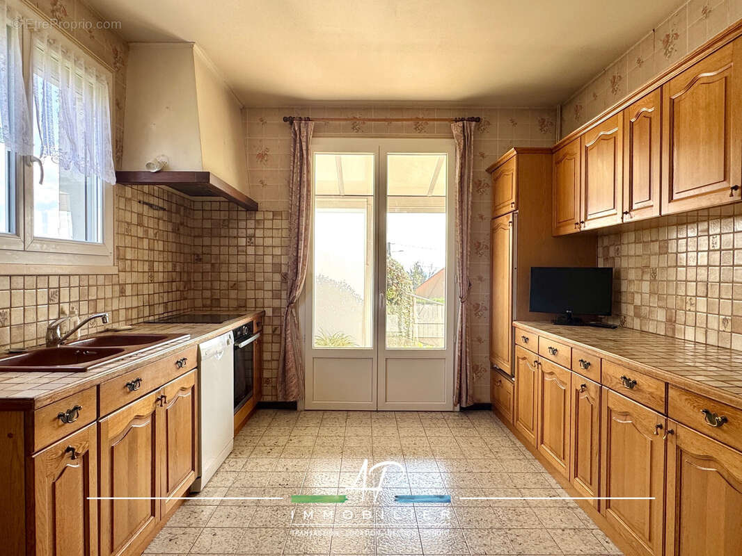 Maison à BELLENEUVE