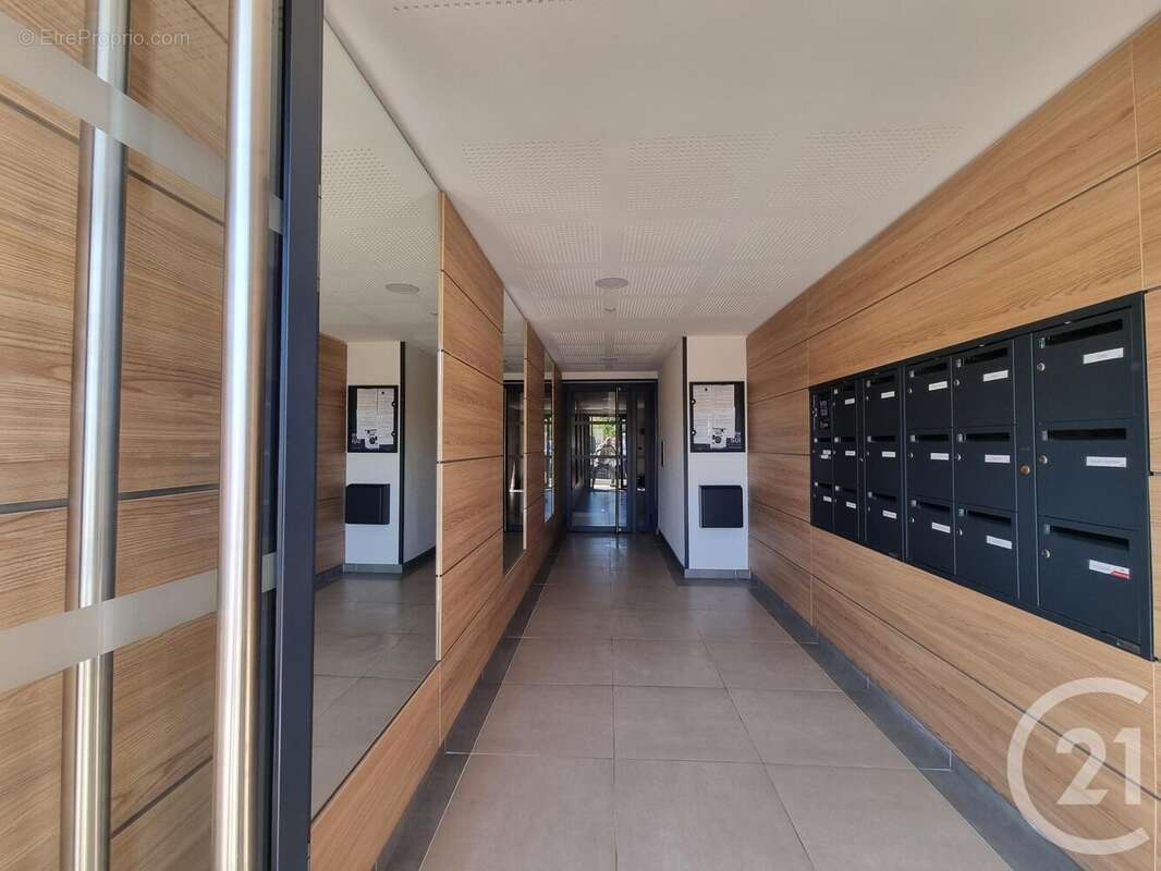 Appartement à SAINT-MAUR-DES-FOSSES