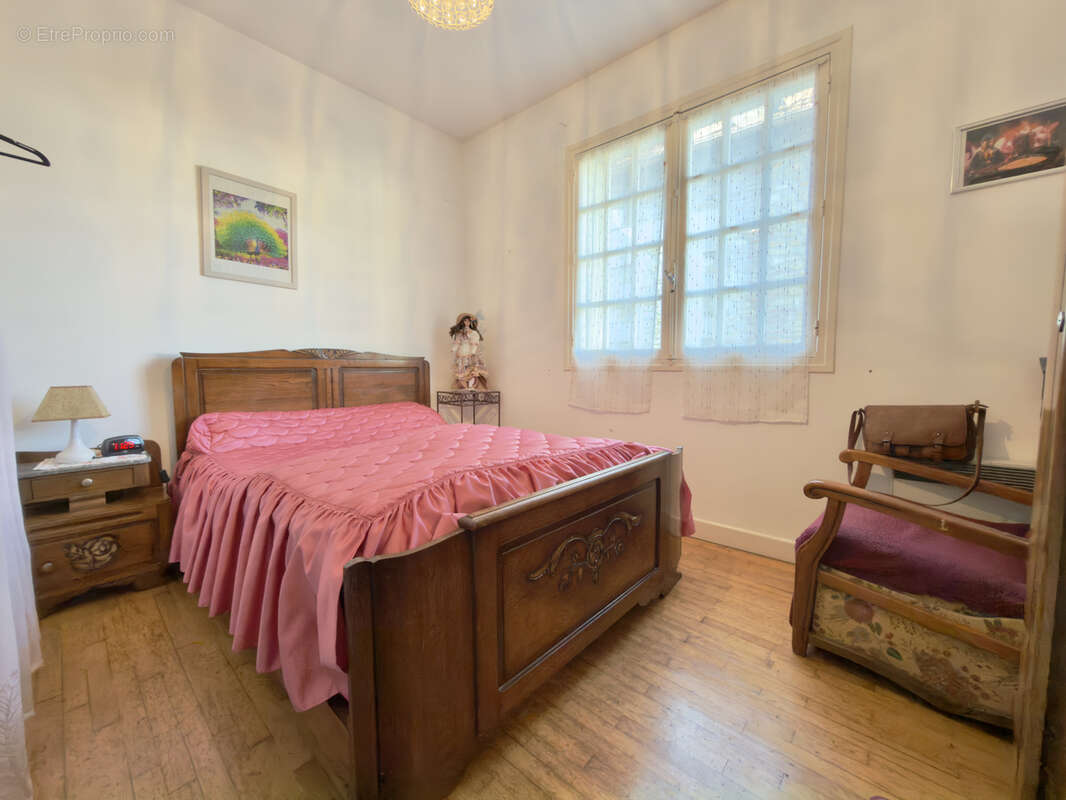 Maison à FUMEL