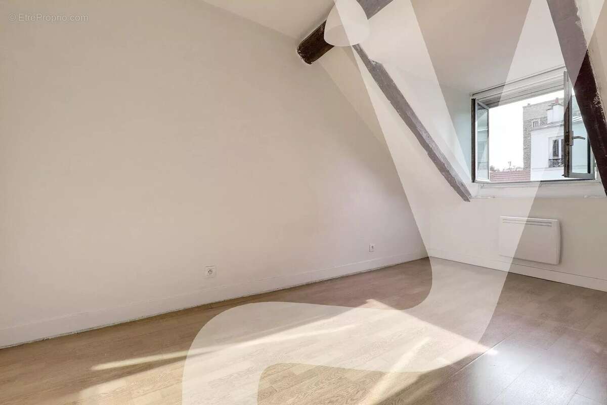 Appartement à PARIS-11E