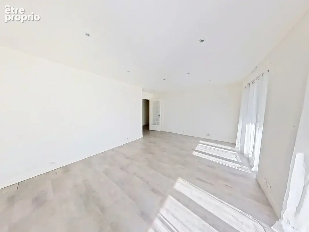 Appartement à vendre 4 pièces VERRIERES LE BUISSON (91) - photo 3