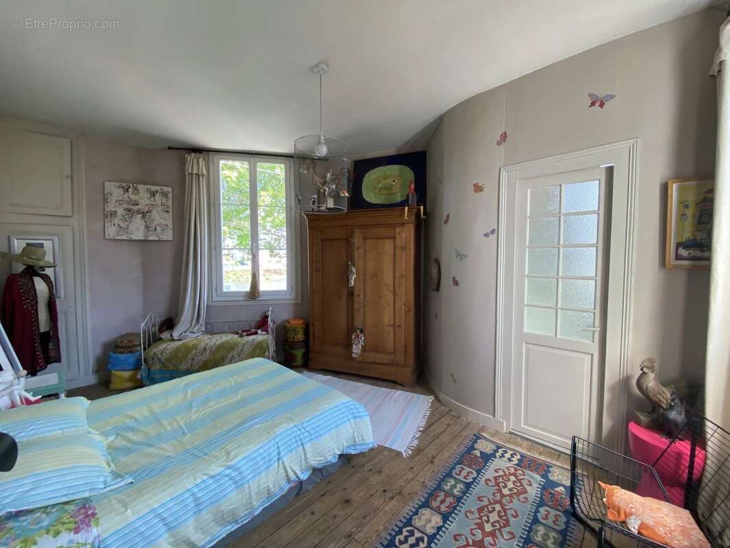 Maison à CHATELLERAULT