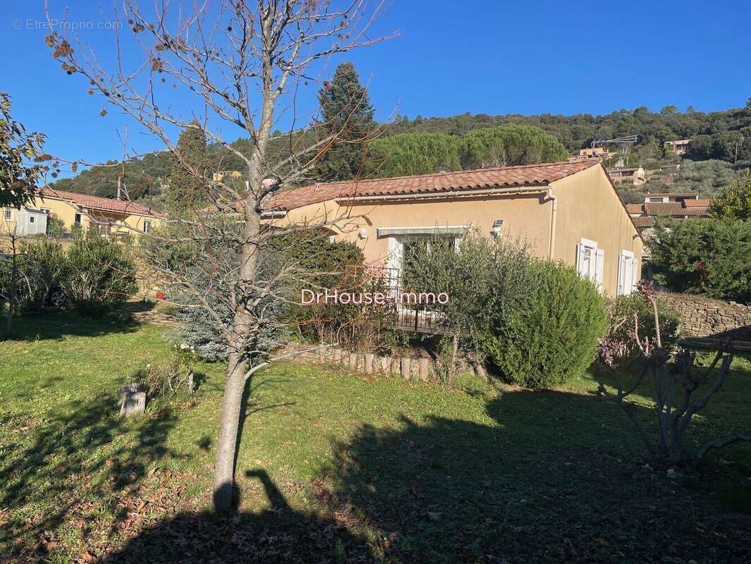 Maison à BRANOUX-LES-TAILLADES