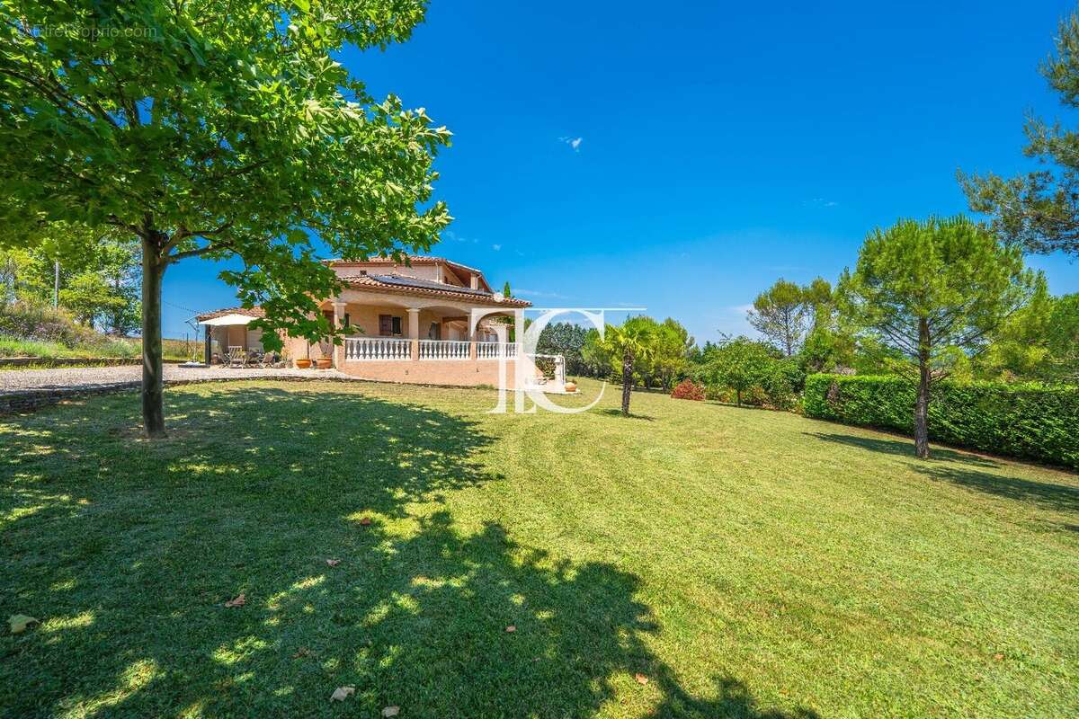 Maison à SAINT-JULIEN-DE-CASSAGNAS