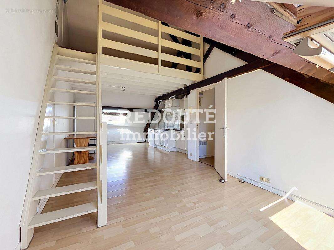 A vendre - Appartement T3 à REIMS - Secteur Clairmarais - photo 3