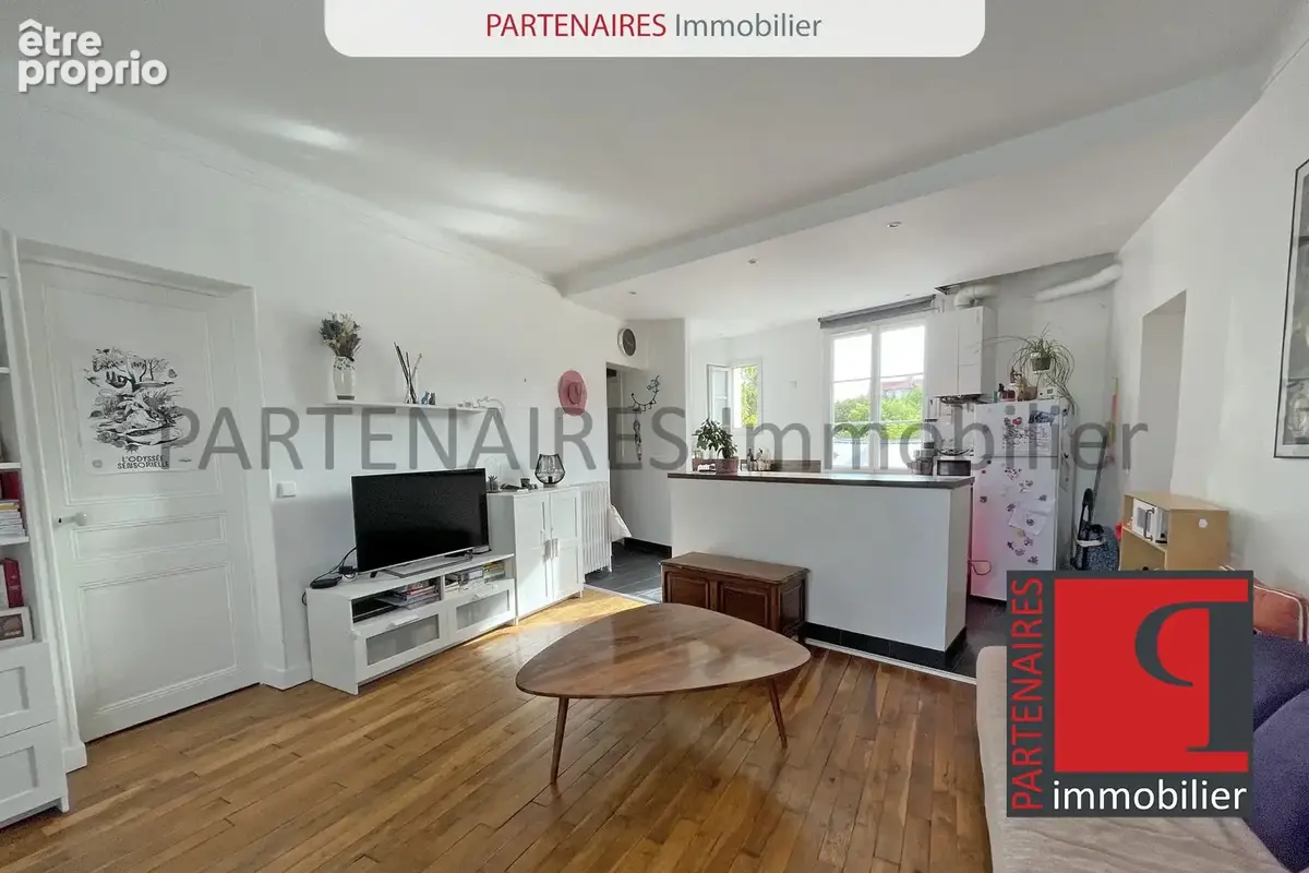 Appartement 3 pièces 58 m² à vendre à Rocquencourt (78150) - photo 2