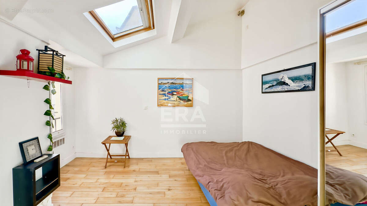 Appartement à PARIS-11E