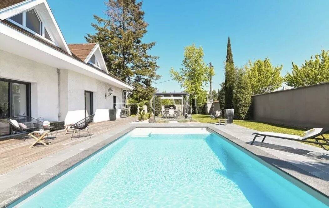 Maison à BOURGOIN-JALLIEU