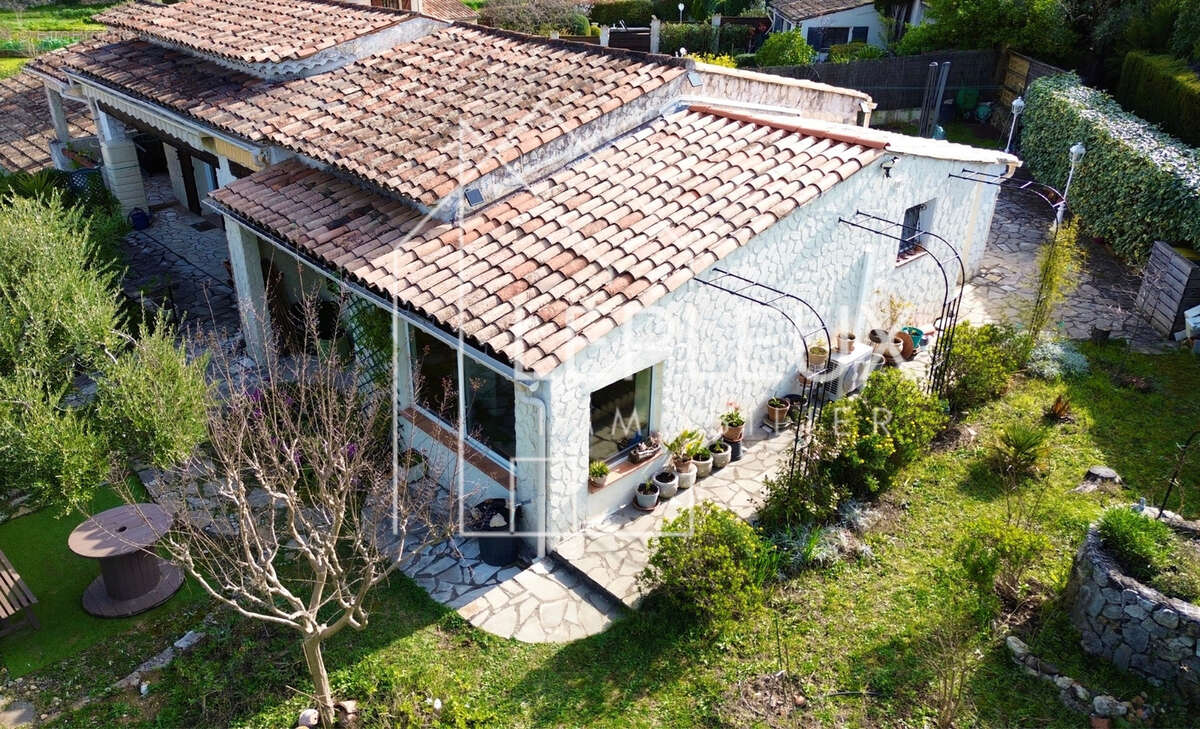 Maison à PEYMEINADE
