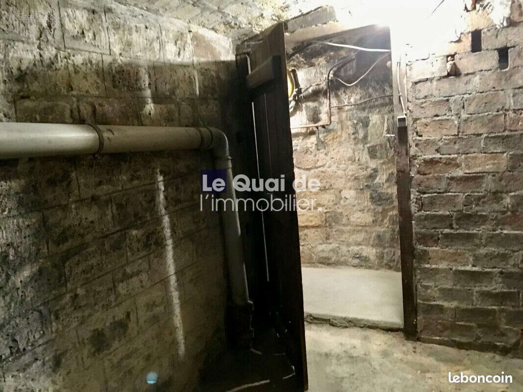Appartement à SAINT-MARTIN-D'HERES