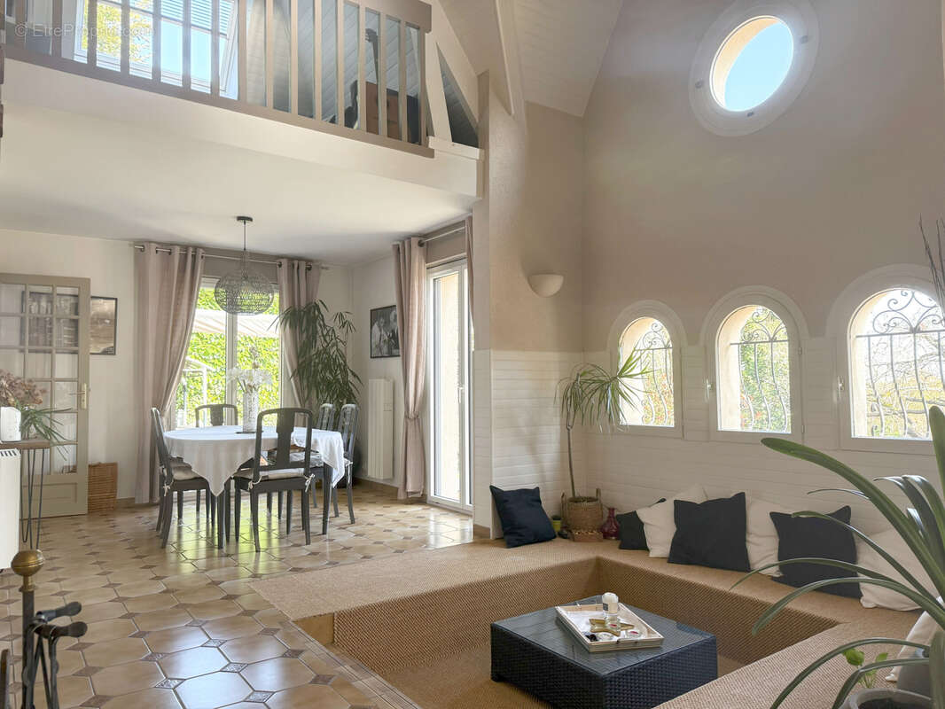 Maison à VILLENNES-SUR-SEINE
