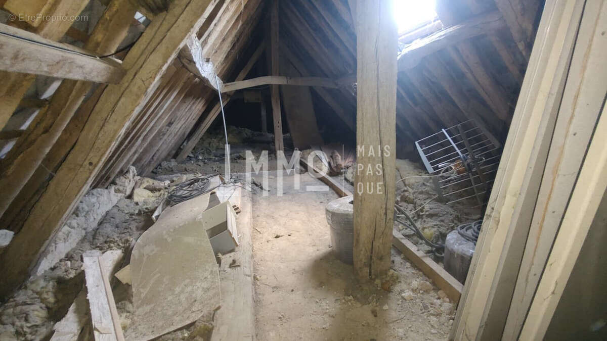 Maison à SAINT-AUBIN-LE-DEPEINT