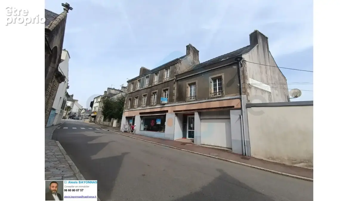 Ensemble immobilier mixte 420 m² – Centre-ville de Châteauneuf-du-Faou - photo 2