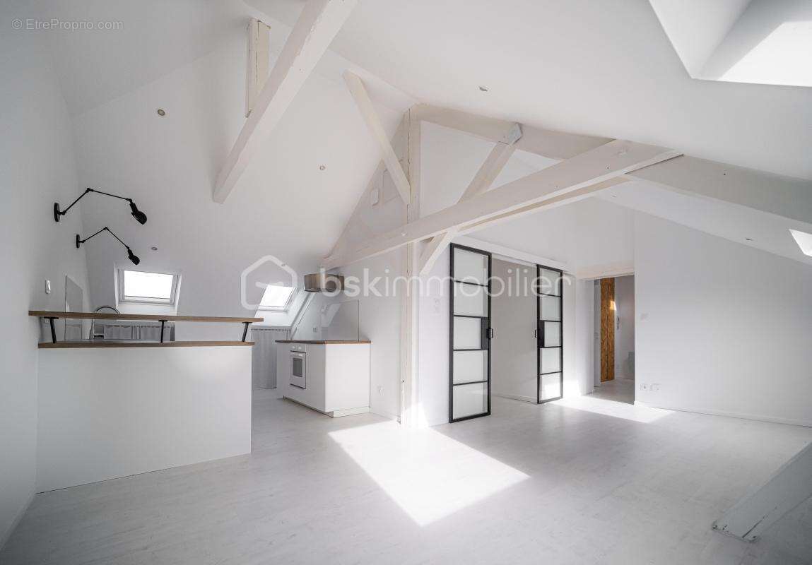 Appartement à CHARLEVILLE-MEZIERES