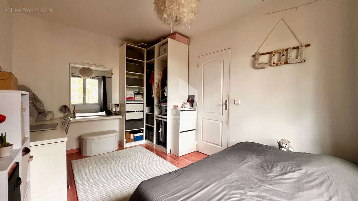 Maison à JUVISY-SUR-ORGE