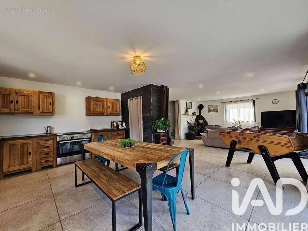 Photo 7 - Maison à LATHUILE