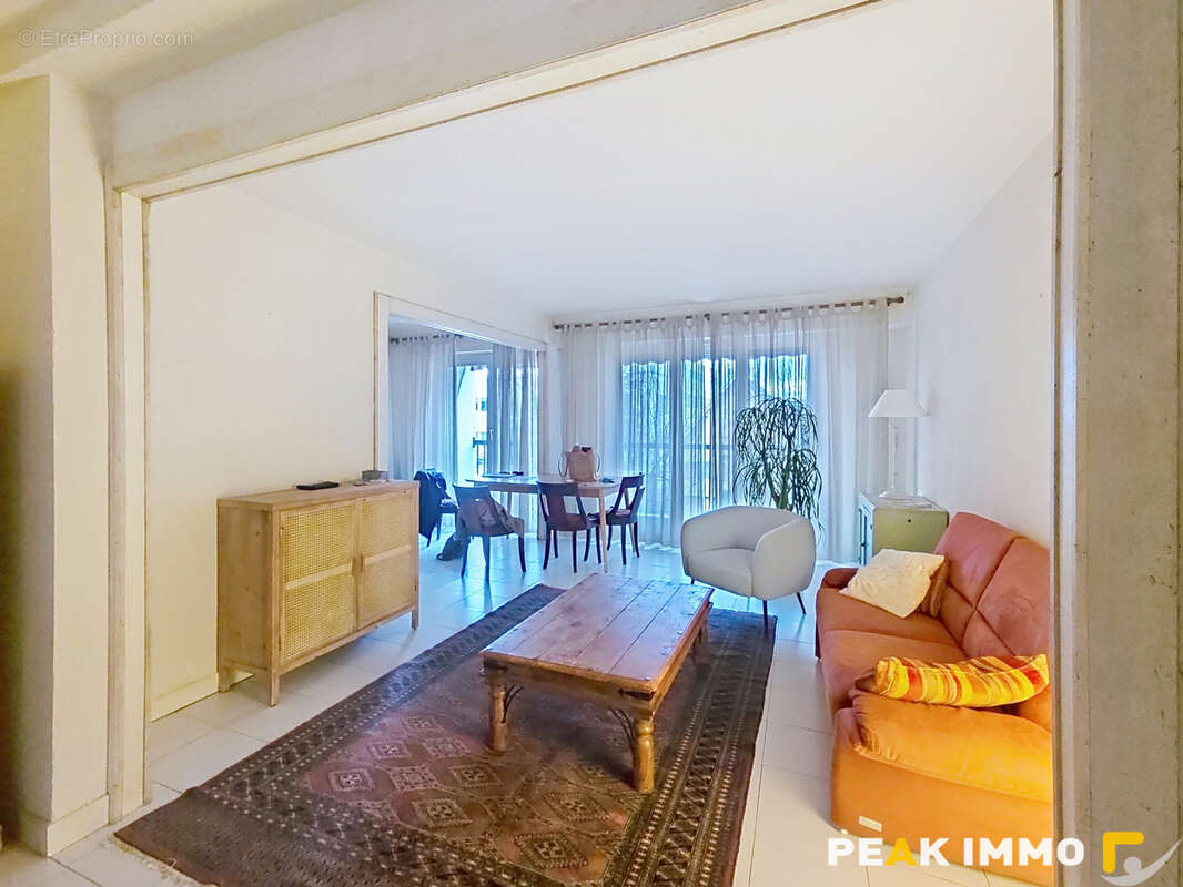 Appartement à ANNEMASSE