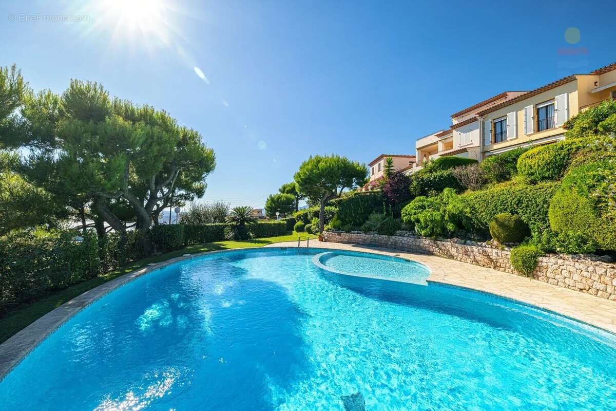 Appartement à VILLEFRANCHE-SUR-MER