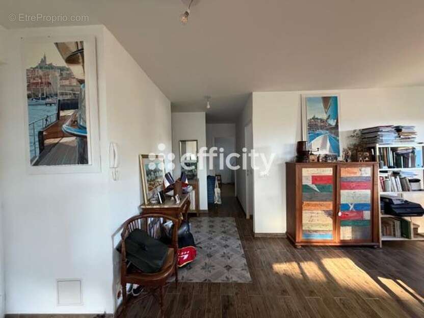 Appartement à MARSEILLE-12E