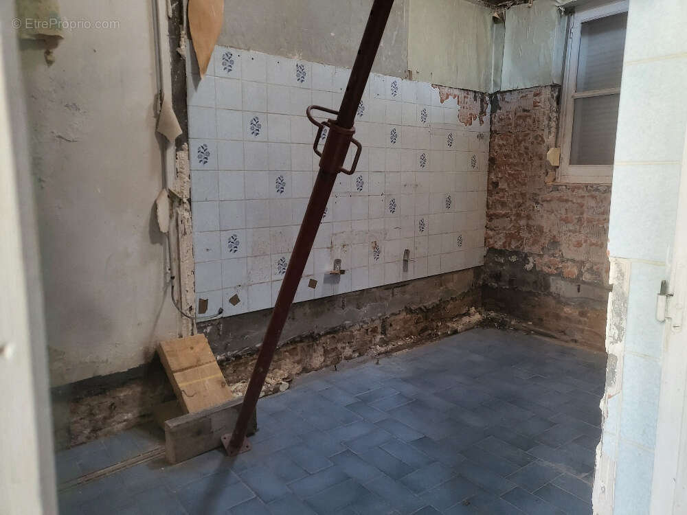 Maison à PERONNE-EN-MELANTOIS