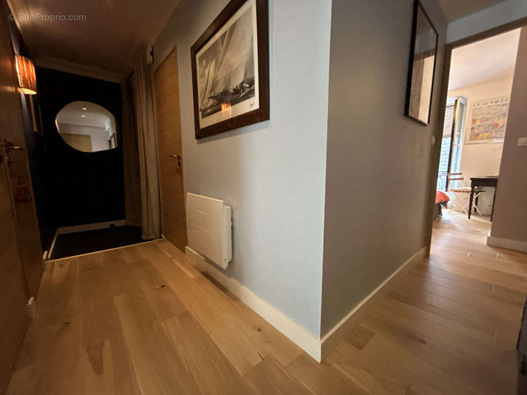 Adresse de prestige, appartement d' exception à vendre. Centre ville de Quimper - Réf. 60 - photo 9