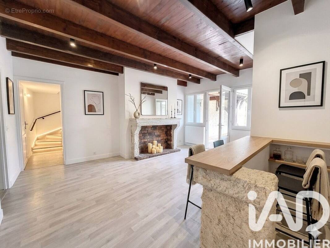 Photo 1 - Maison à LEIGNES-SUR-FONTAINE