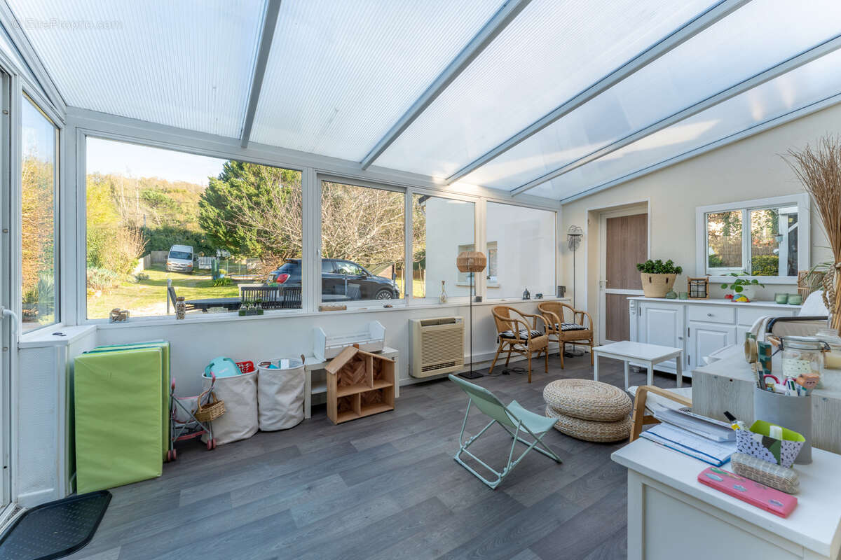 Maison à LESTIAC-SUR-GARONNE