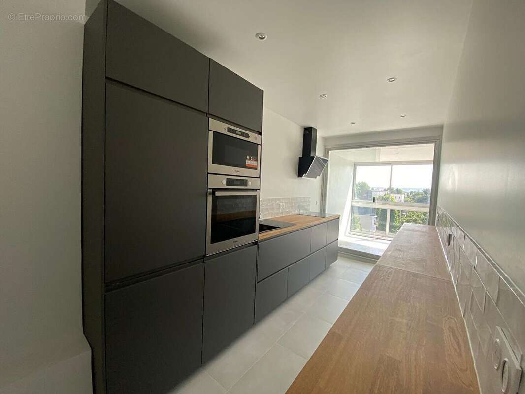 Appartement à LE CHESNAY