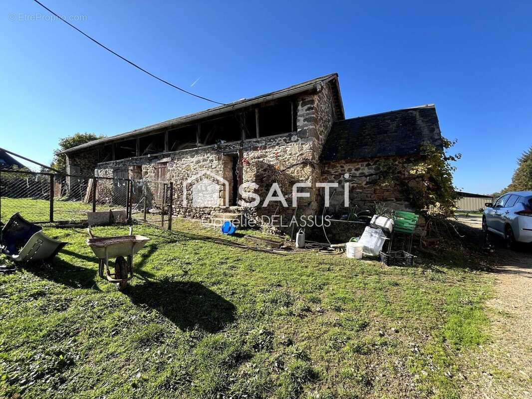 Photo 2 - Maison à LA PORCHERIE