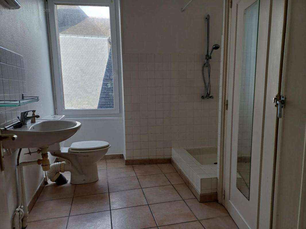 Appartement à MESLAN