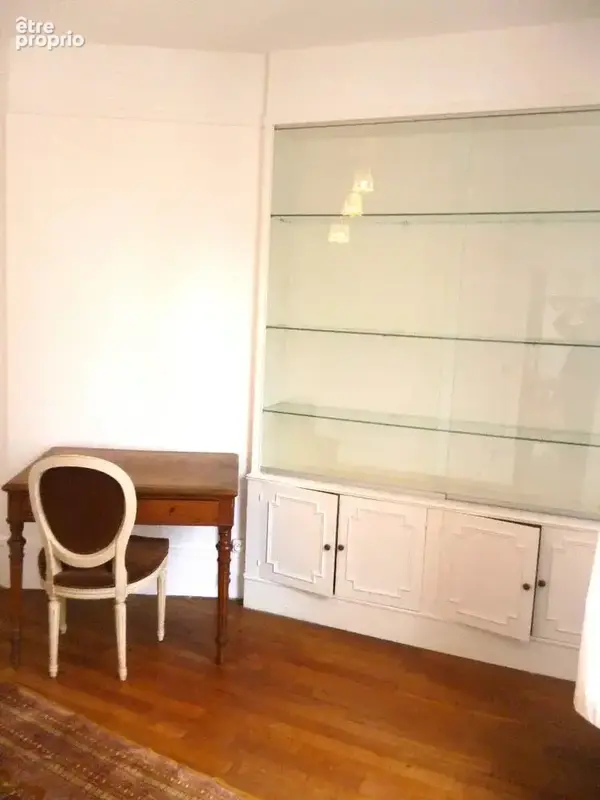 Place de la Convention, 3 Pièces de 55,32m² en étage élevé avec ascenseur. - photo 8