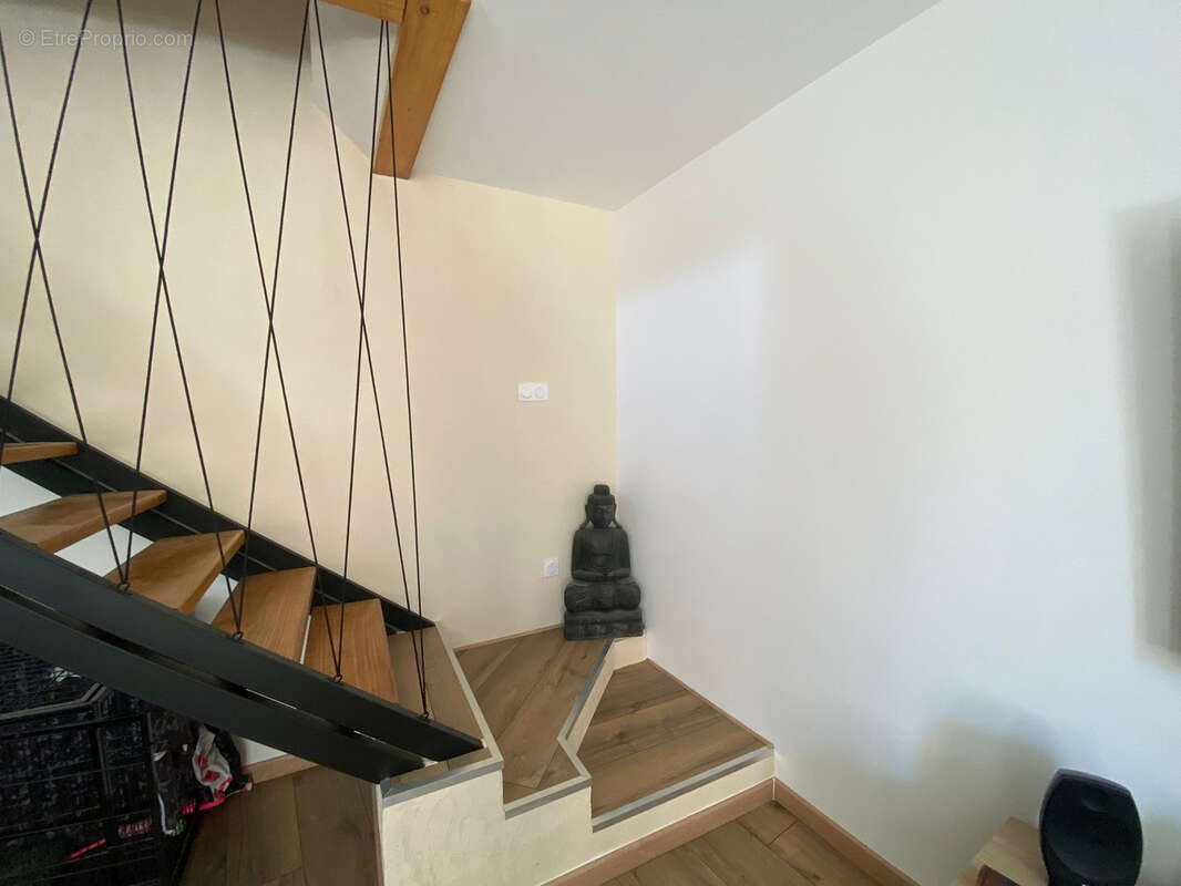 Exclusivité,  Coup de coeur, Maison de village rénovée - photo 12