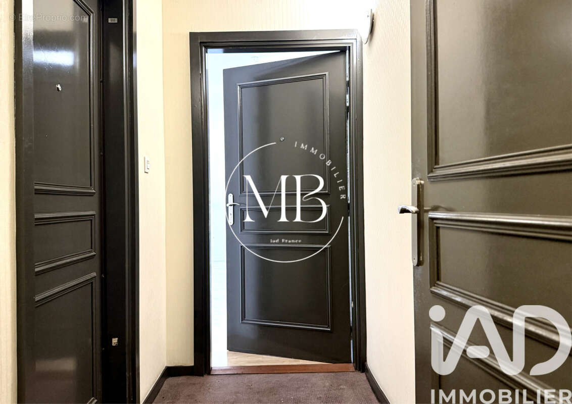 Photo 7 - Appartement à AUBERVILLIERS