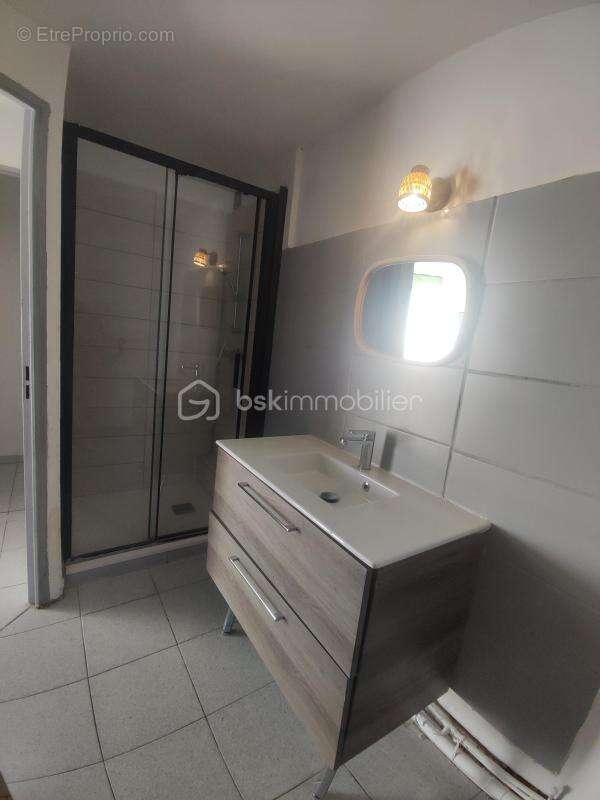 Appartement à PONT-SAINT-ESPRIT