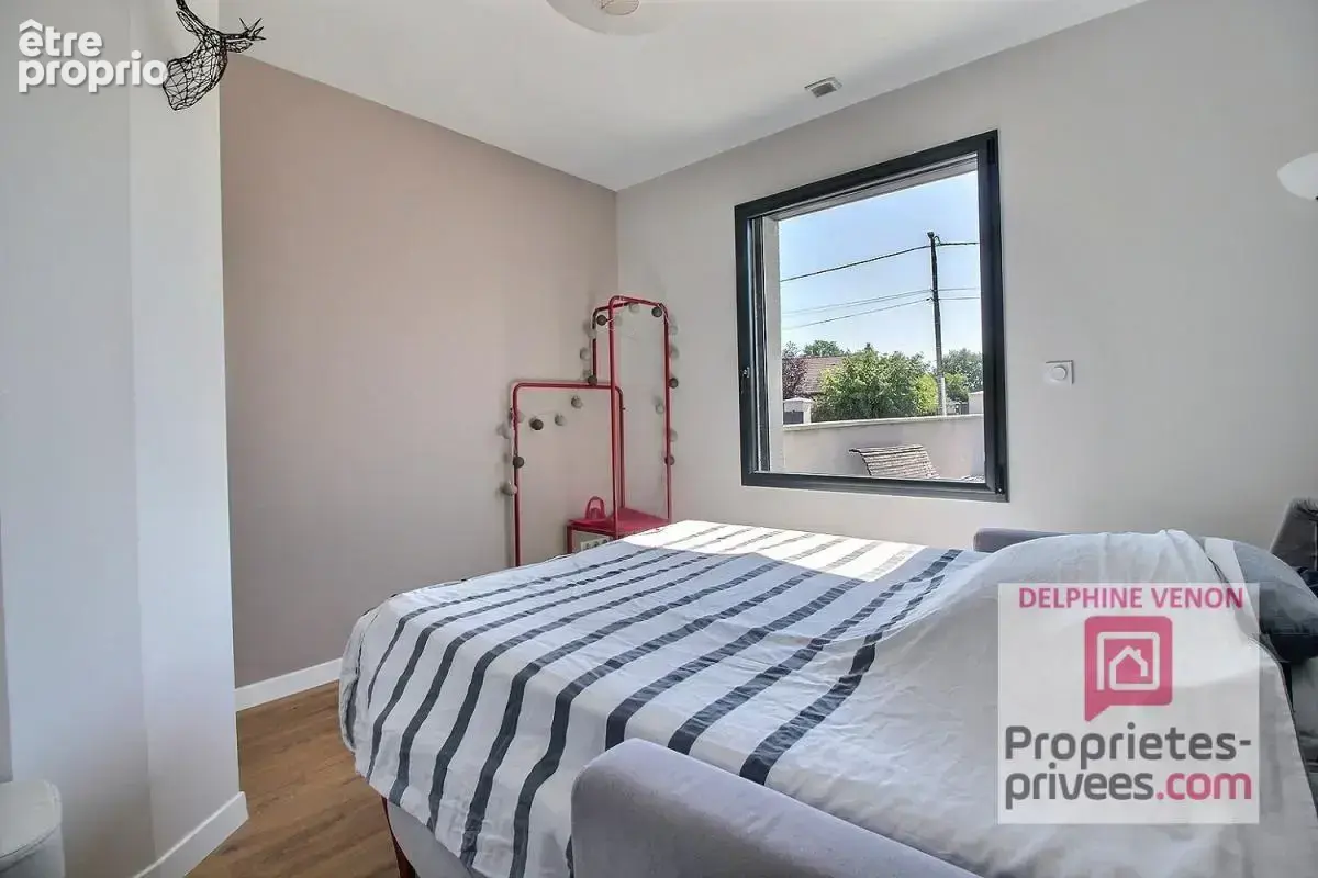Exclusivité - Maison récente de 155 m² avec climatisation réversible sur un terrain de 1265 m² à Saint Martin d'Abbat - photo 7