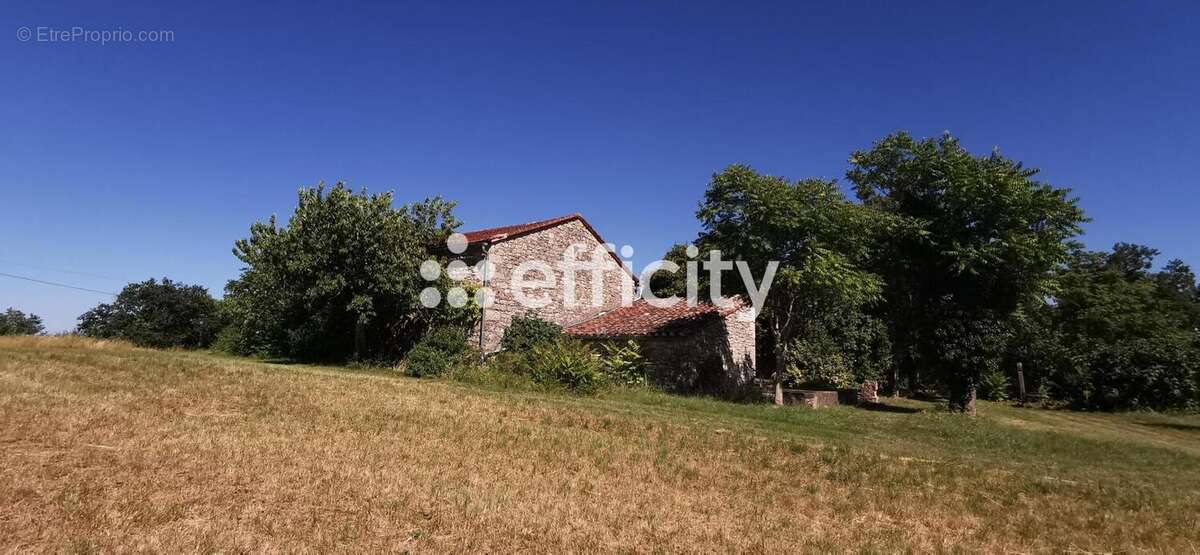 Maison 10 pièces 148 m² à vendre à Souel (81170) - photo 14