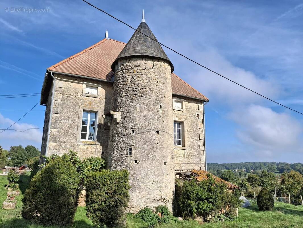 Maison à ALLOUE