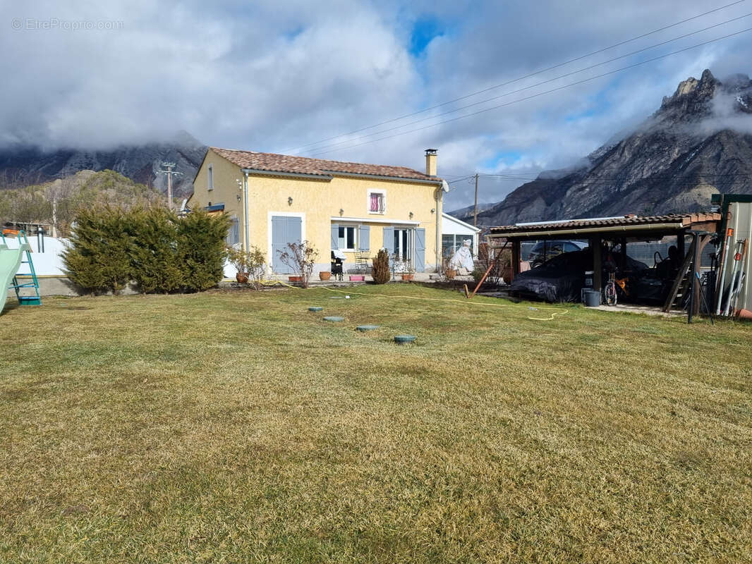 Maison à SISTERON