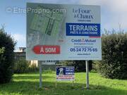 Terrain à COURCON