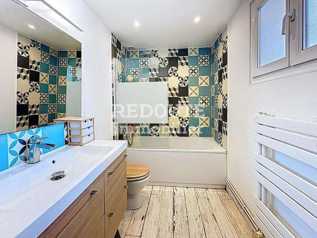 Maison à AVENAY-VAL-D'OR