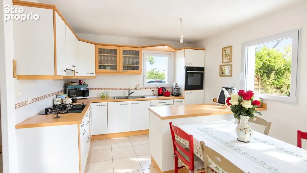 Maison à vendre 3 pièces GUILVINEC (29) en excellent état, au calme, beau jardin avec extension possible - photo 7