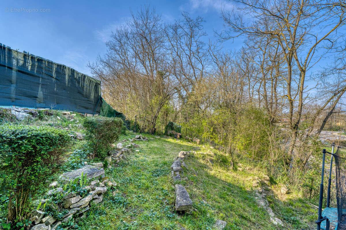 Appartement à VILLEFONTAINE